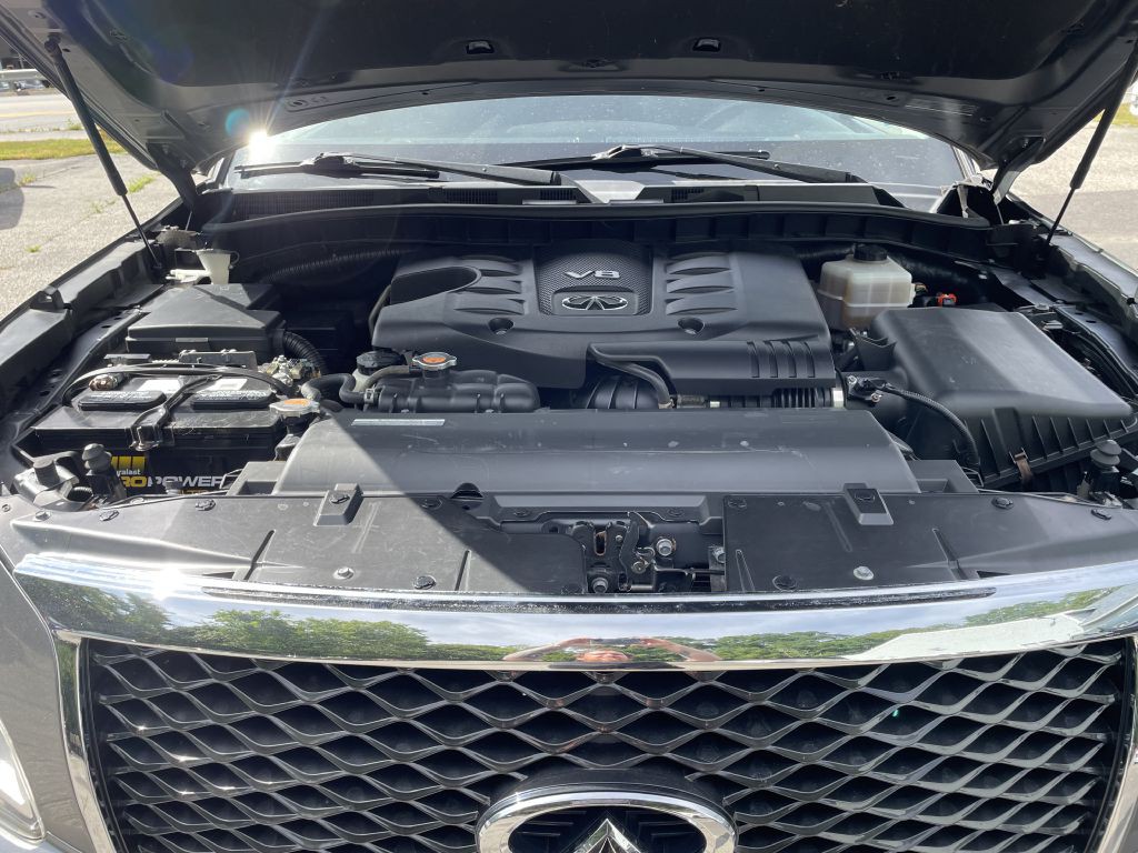 2016 INFINITI QX80 Image 33