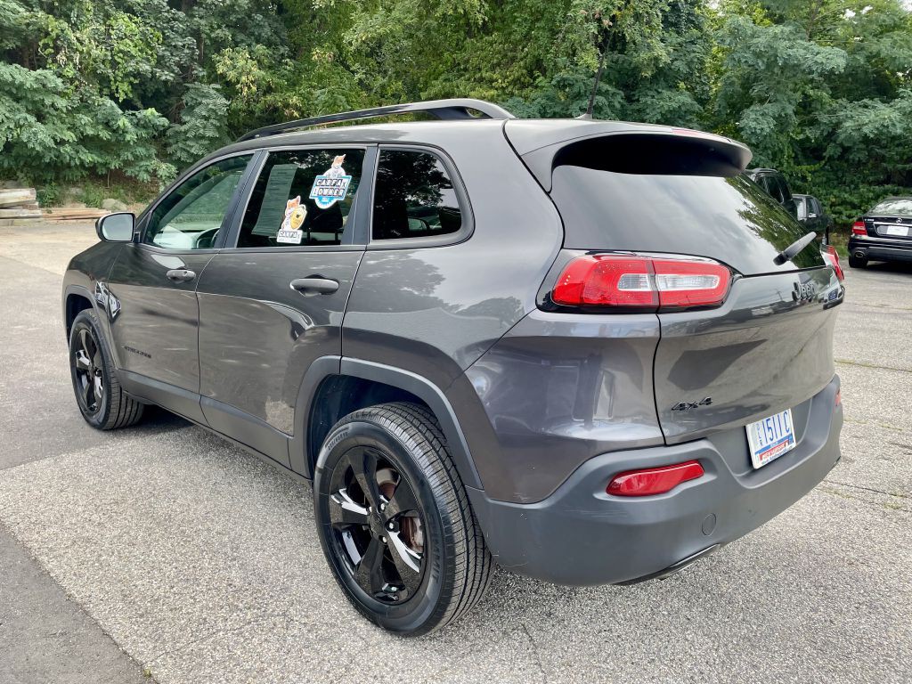 2017 Jeep Cherokee Image 5