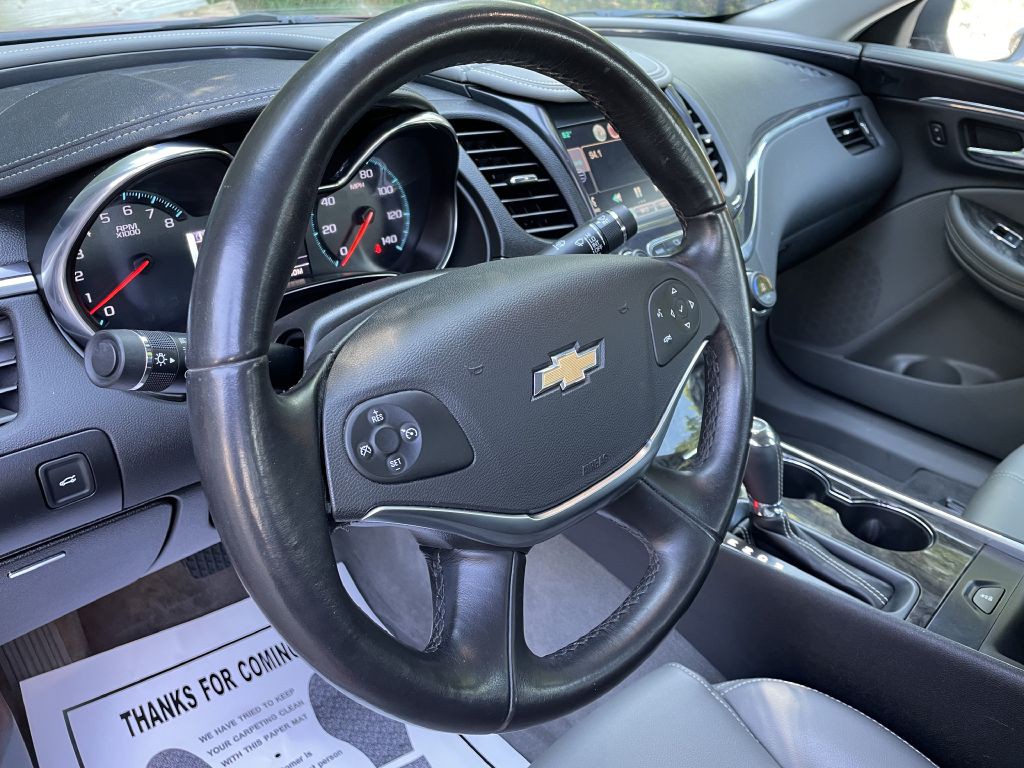 2015 Chevrolet Impala Image 11