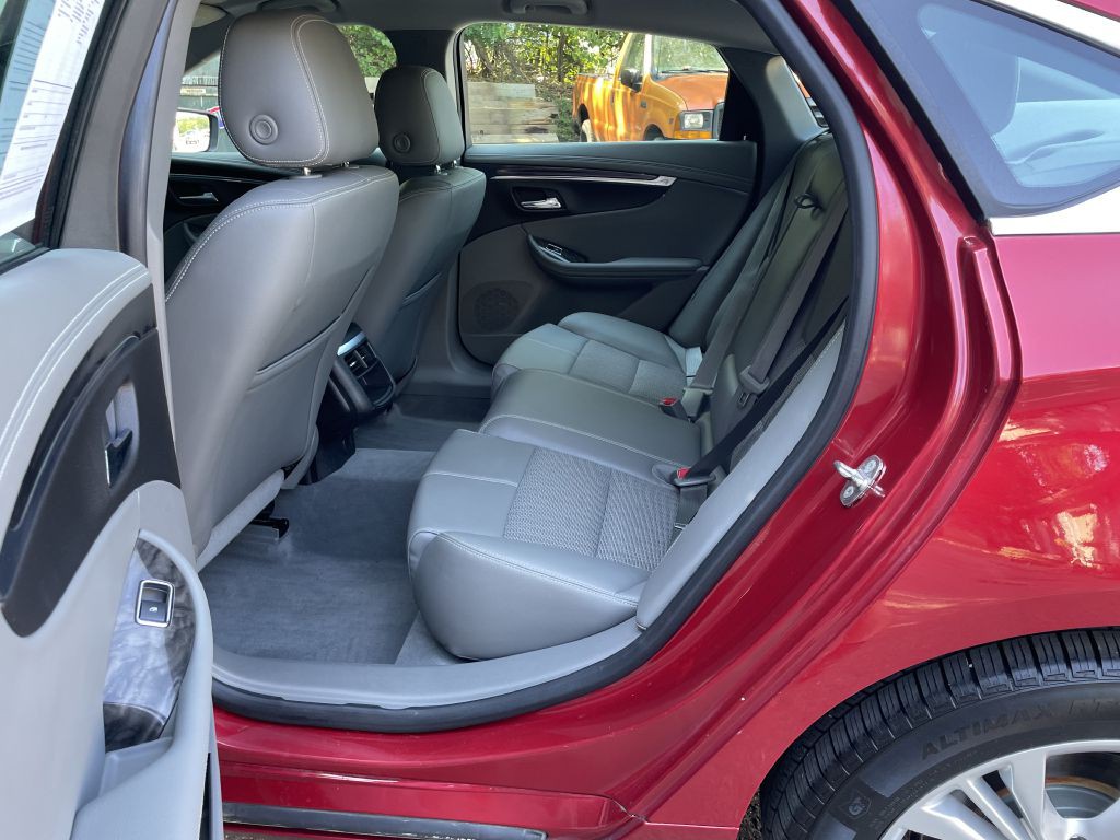 2015 Chevrolet Impala Image 20