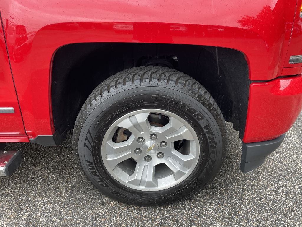 2018 Chevrolet Silverado 1500 Image 9