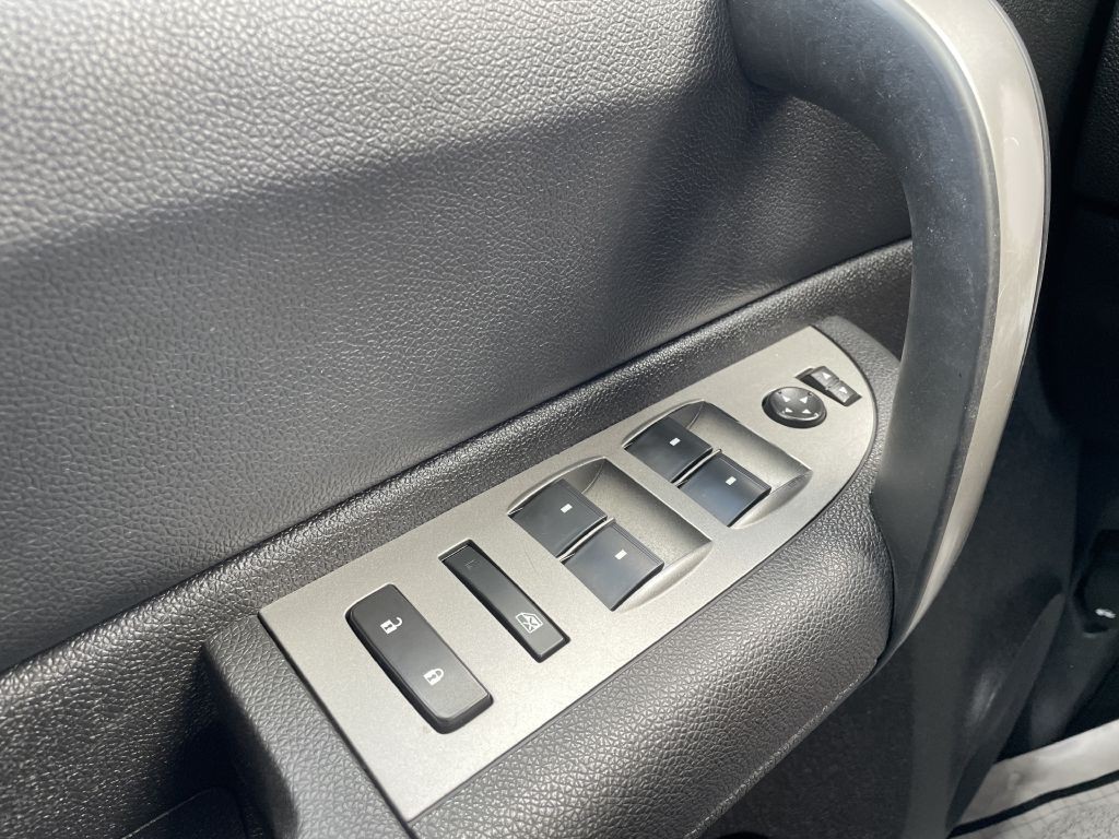 2008 GMC Sierra Image 19
