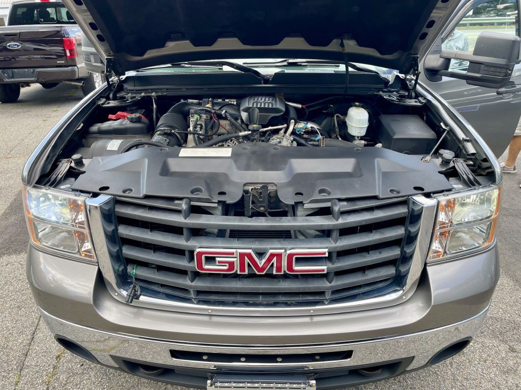 2008 GMC Sierra Image 30