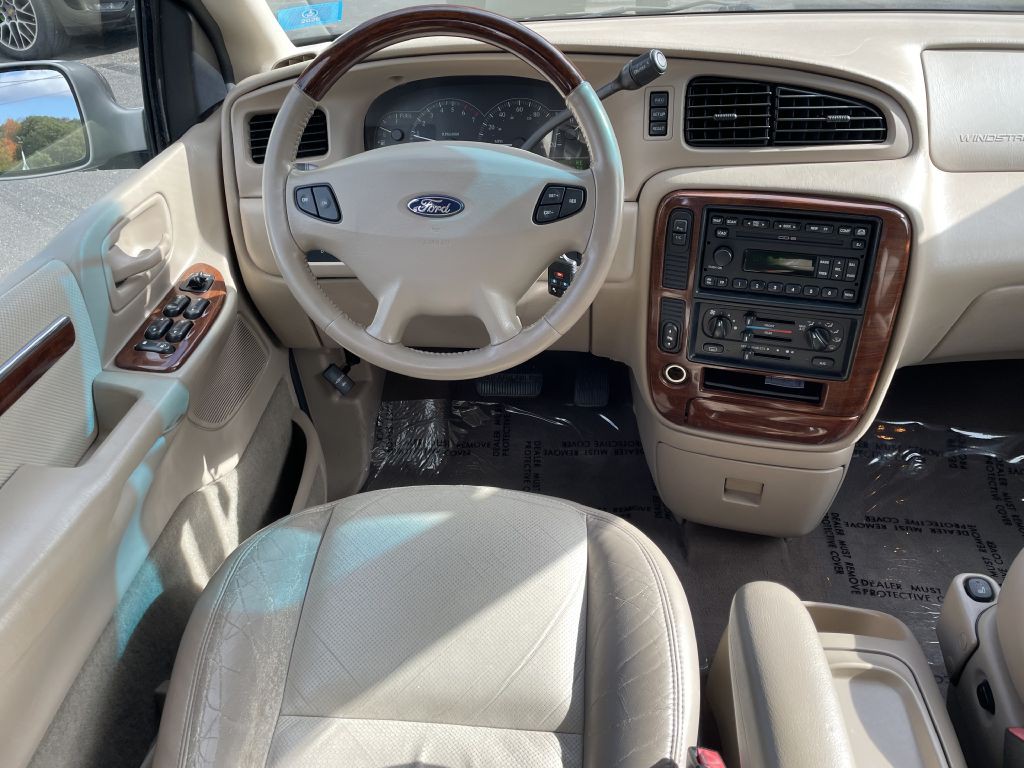 2001 Ford Windstar Image 12