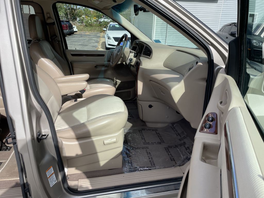 2001 Ford Windstar Image 21