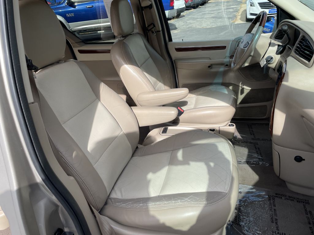 2001 Ford Windstar Image 22
