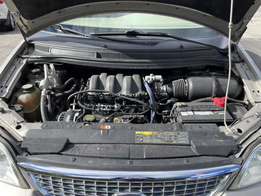 2001 Ford Windstar Image 30