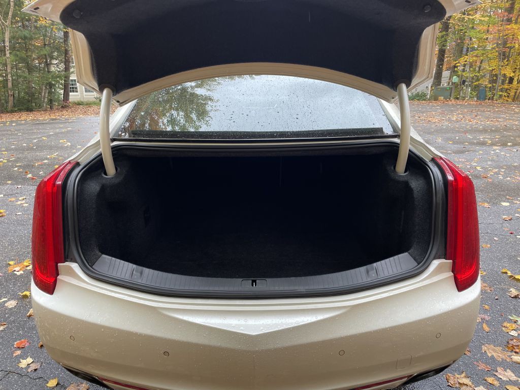 2013 Cadillac XTS Image 24