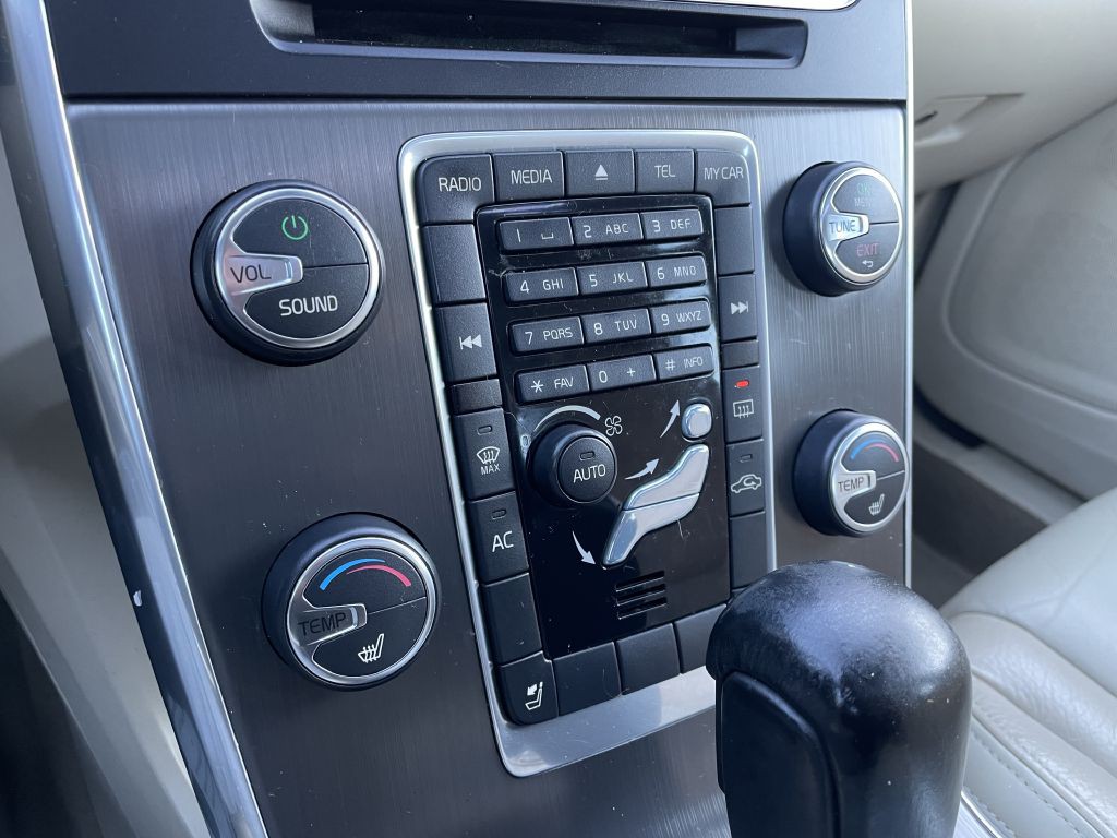 2012 Volvo S60 Image 16