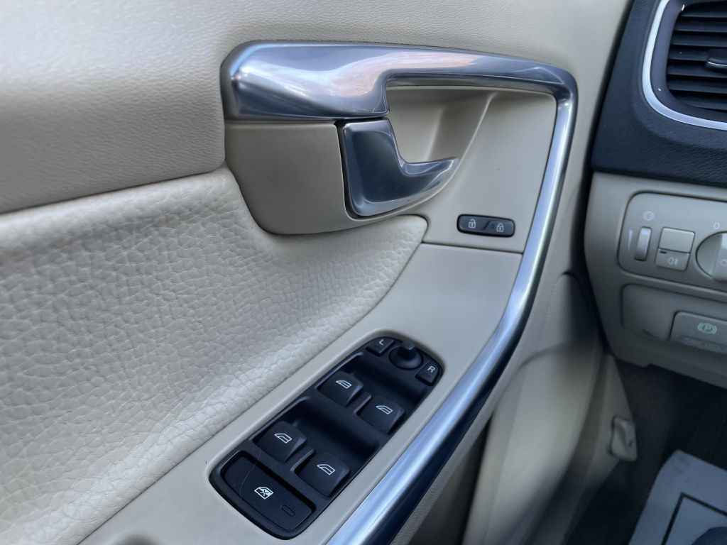 2012 Volvo S60 Image 18