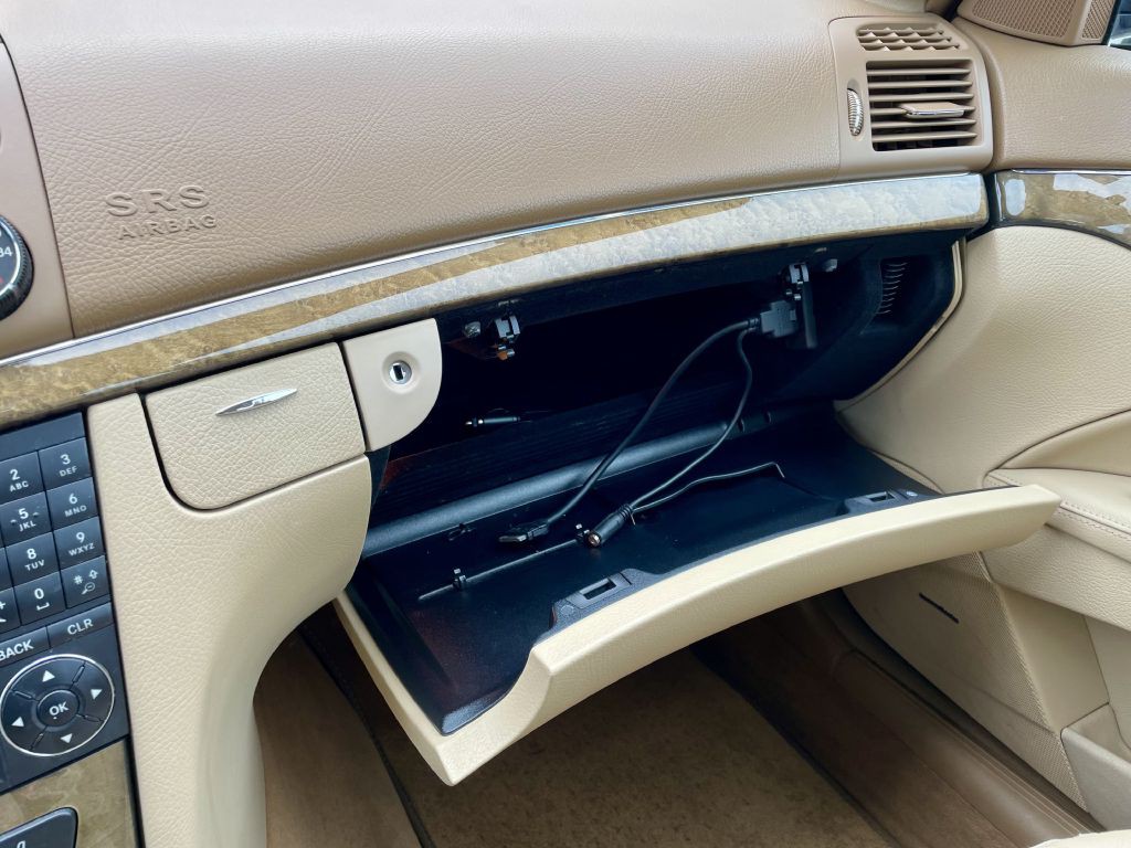 2009 Mercedes-Benz E-Class Image 18