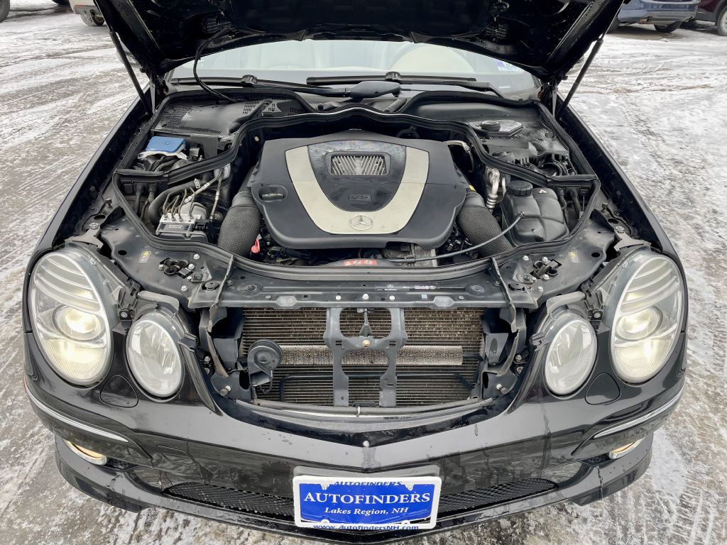 2009 Mercedes-Benz E-Class Image 33