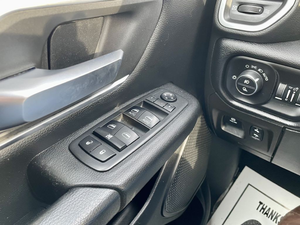 2019 RAM 1500 Image 17