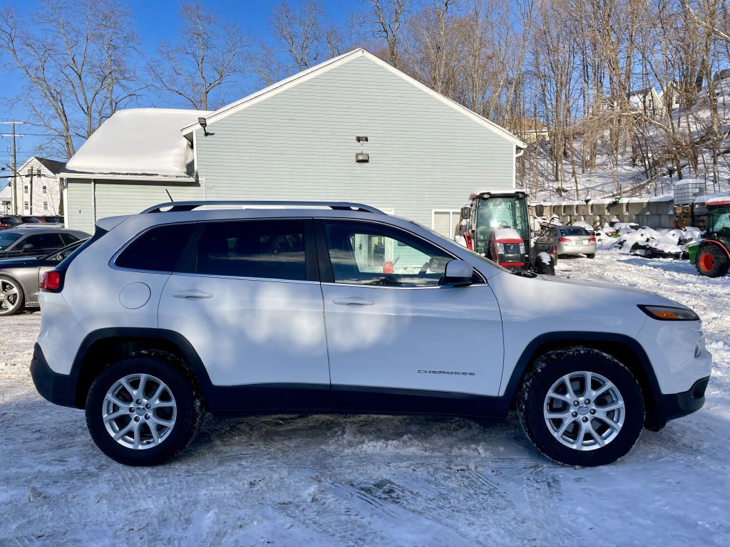 2014 Jeep Cherokee Image 8
