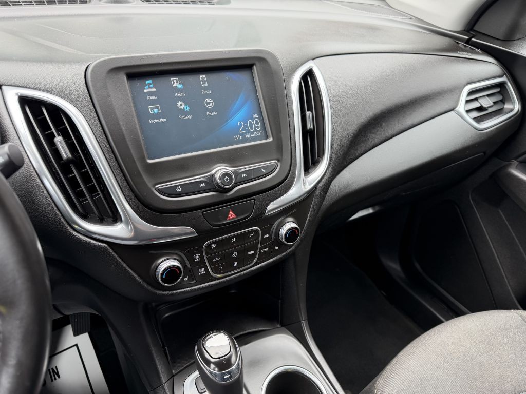 2018 Chevrolet Equinox Image 14