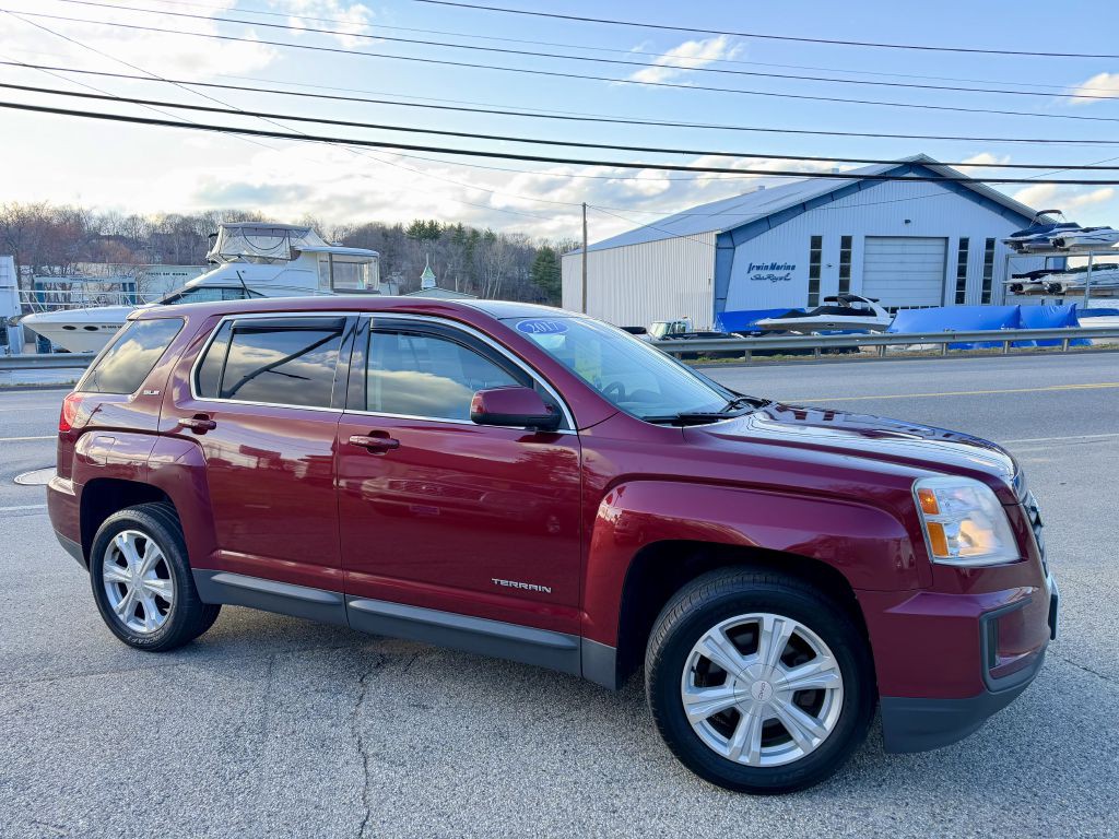 2017 GMC Terrain Image 1