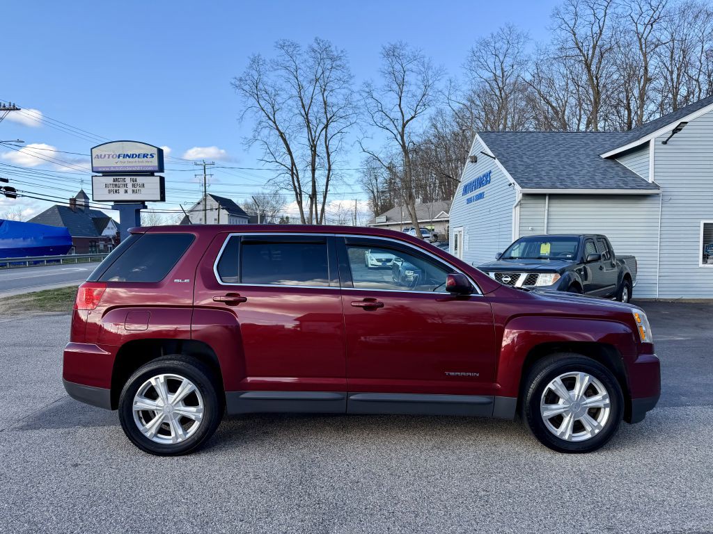 2017 GMC Terrain Image 8