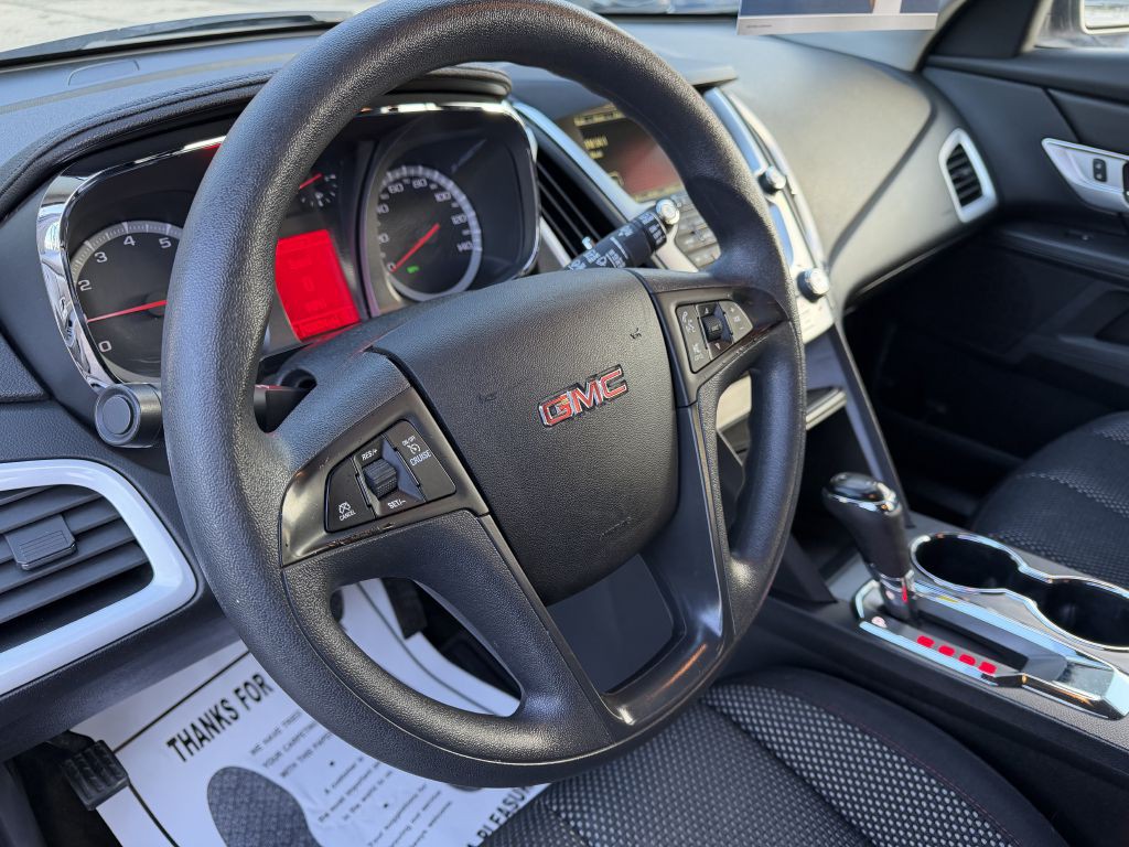 2017 GMC Terrain Image 12