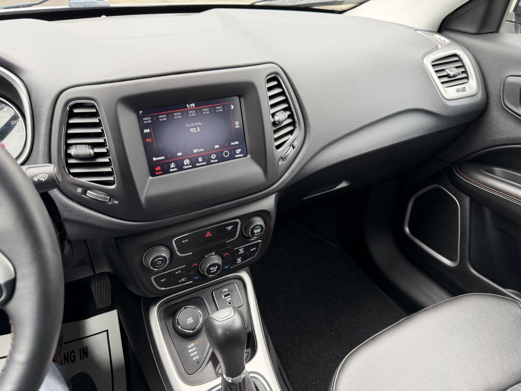 2019 Jeep Compass Image 14