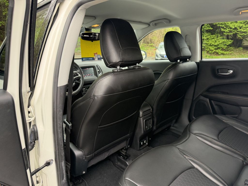 2019 Jeep Compass Image 26