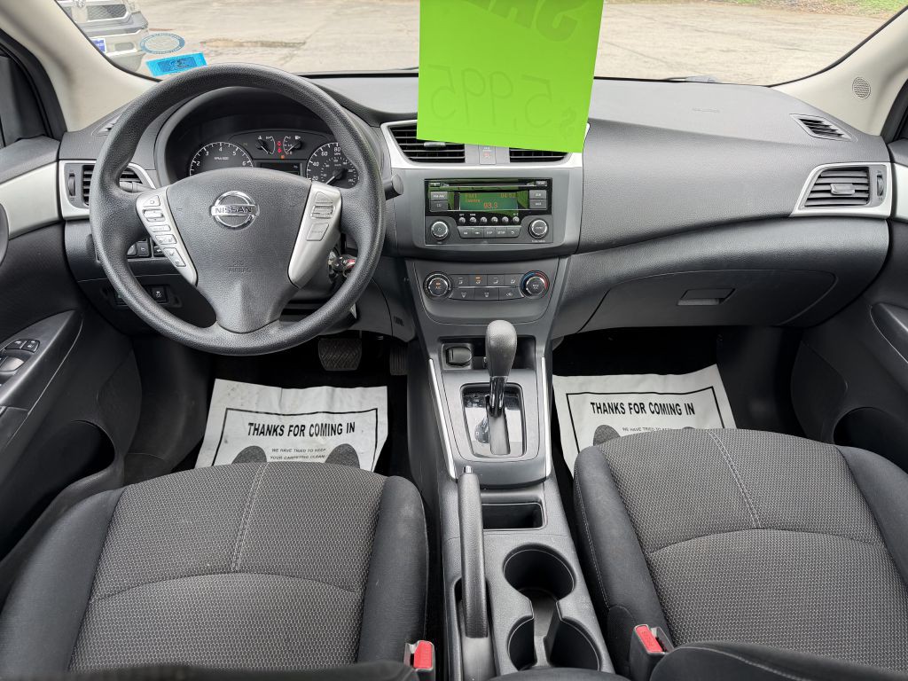 2016 Nissan Sentra Image 10