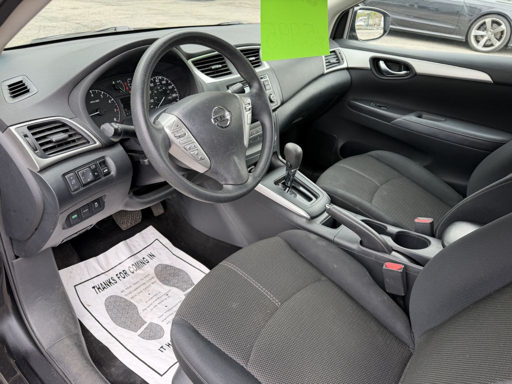 2016 Nissan Sentra Image 16