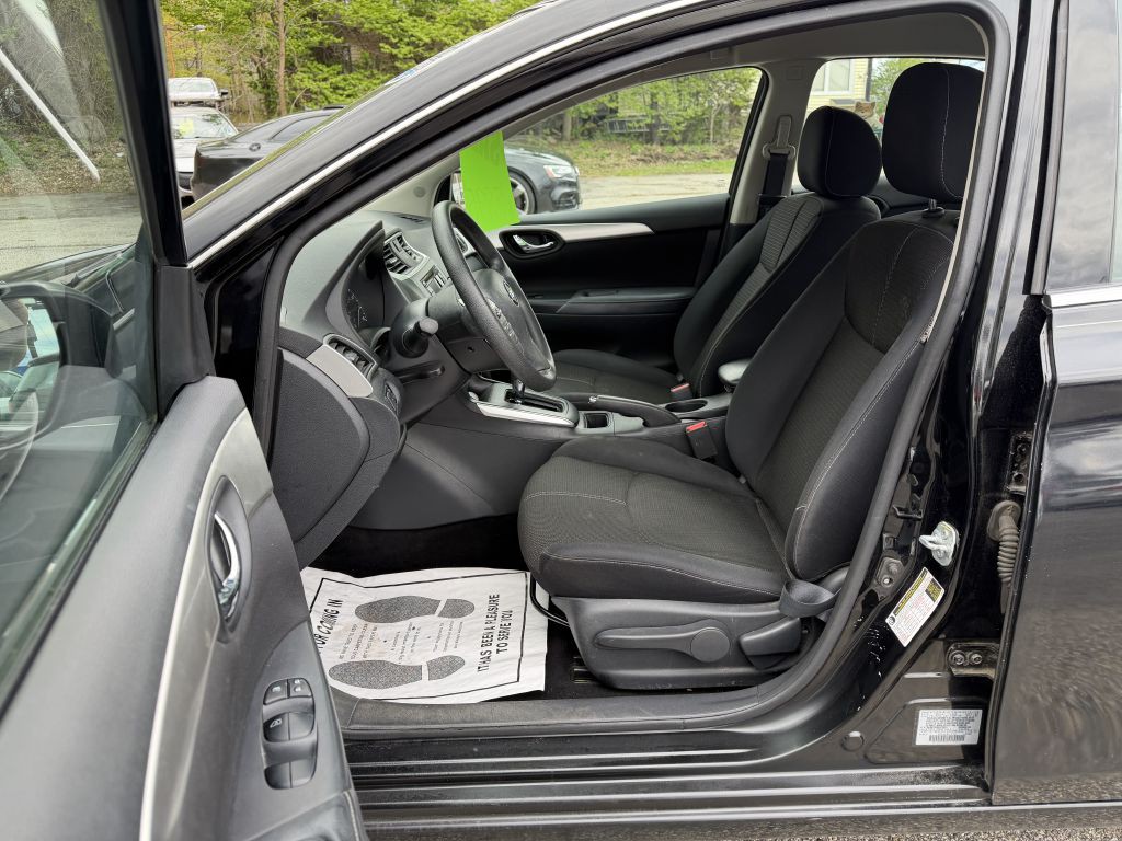 2016 Nissan Sentra Image 17
