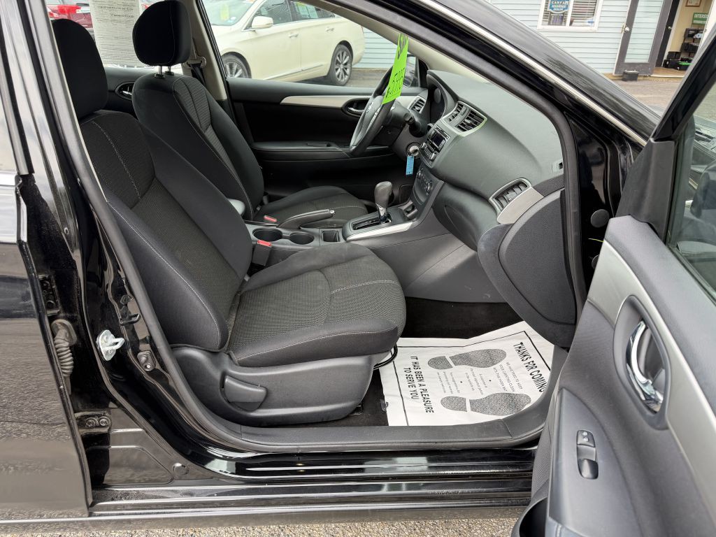 2016 Nissan Sentra Image 20