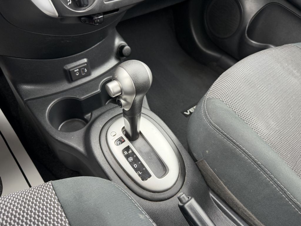 2019 Nissan Versa Image 16