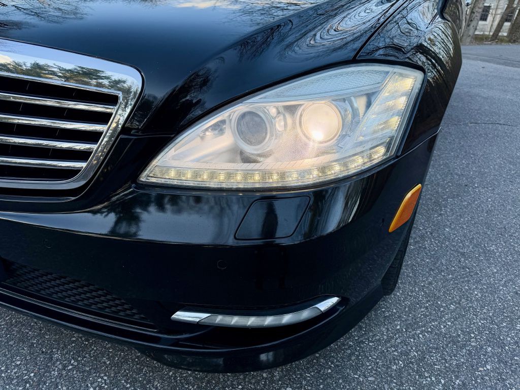 2012 Mercedes-Benz S-Class Image 9