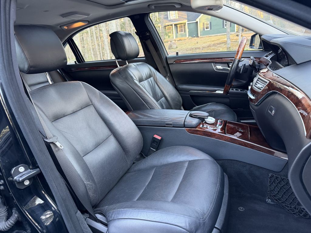 2012 Mercedes-Benz S-Class Image 26