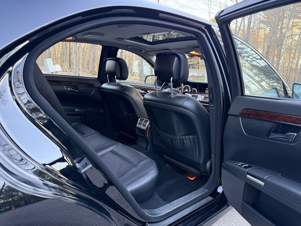 2012 Mercedes-Benz S-Class Image 29