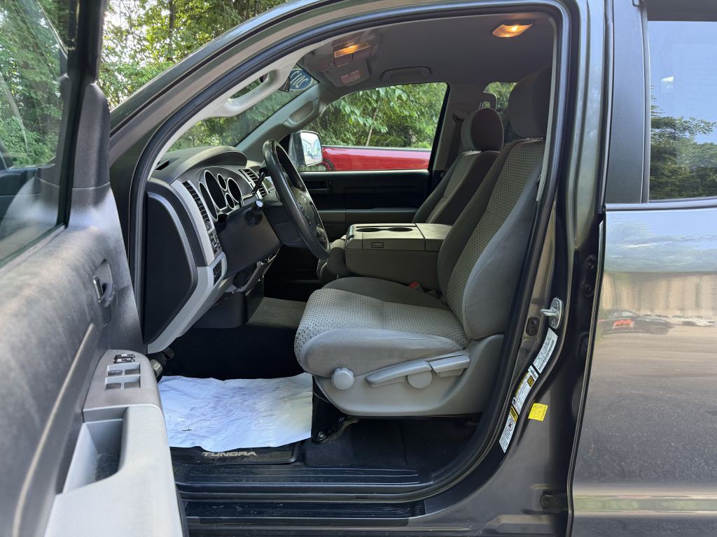 2012 Toyota Tundra Image 18