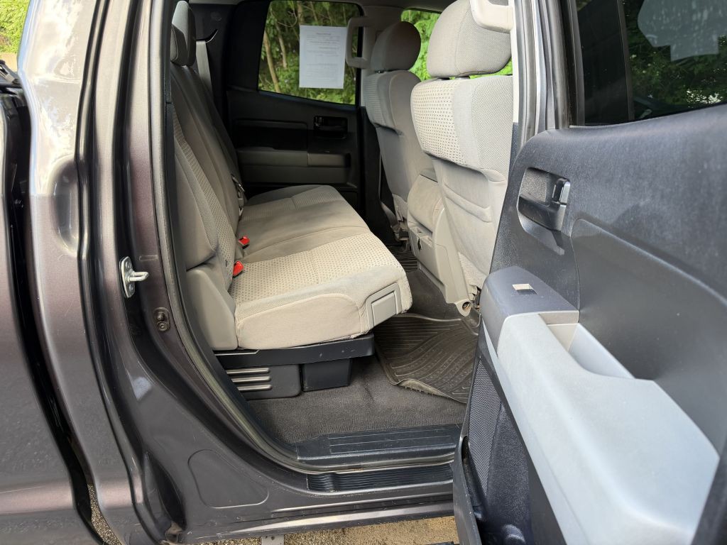 2012 Toyota Tundra Image 24