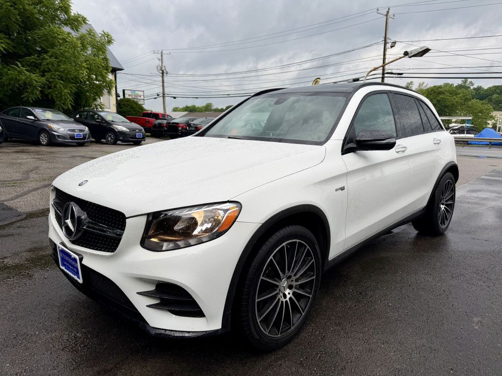2017 Mercedes-Benz GLC-Class Image 3