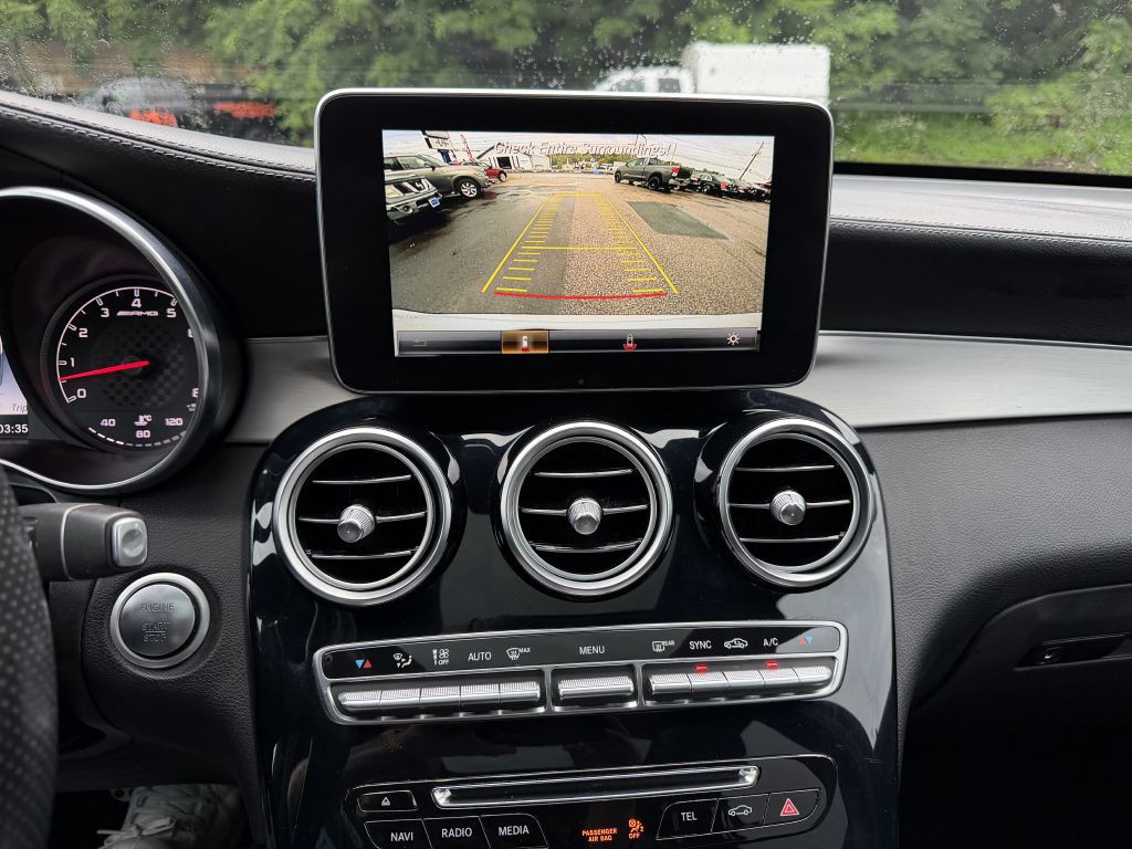 2017 Mercedes-Benz GLC-Class Image 17