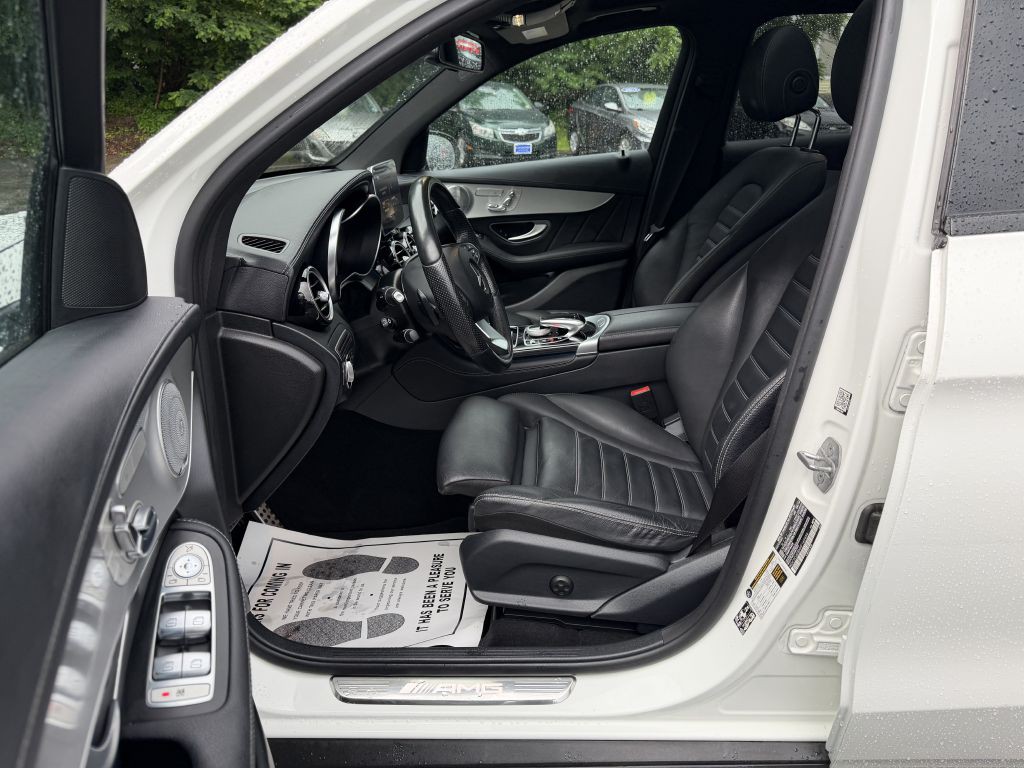 2017 Mercedes-Benz GLC-Class Image 22
