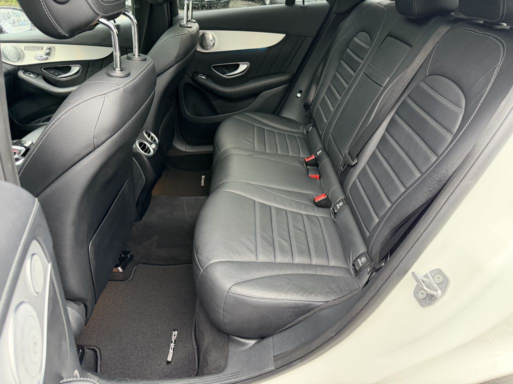 2017 Mercedes-Benz GLC-Class Image 34