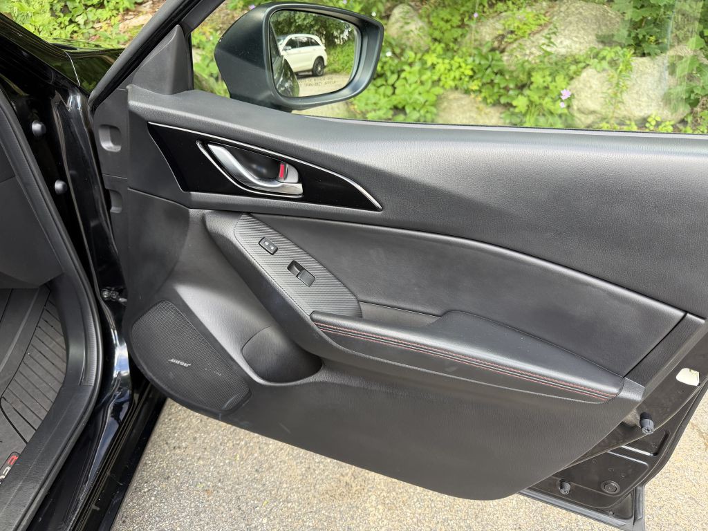 2015 Mazda Mazda3 Image 23