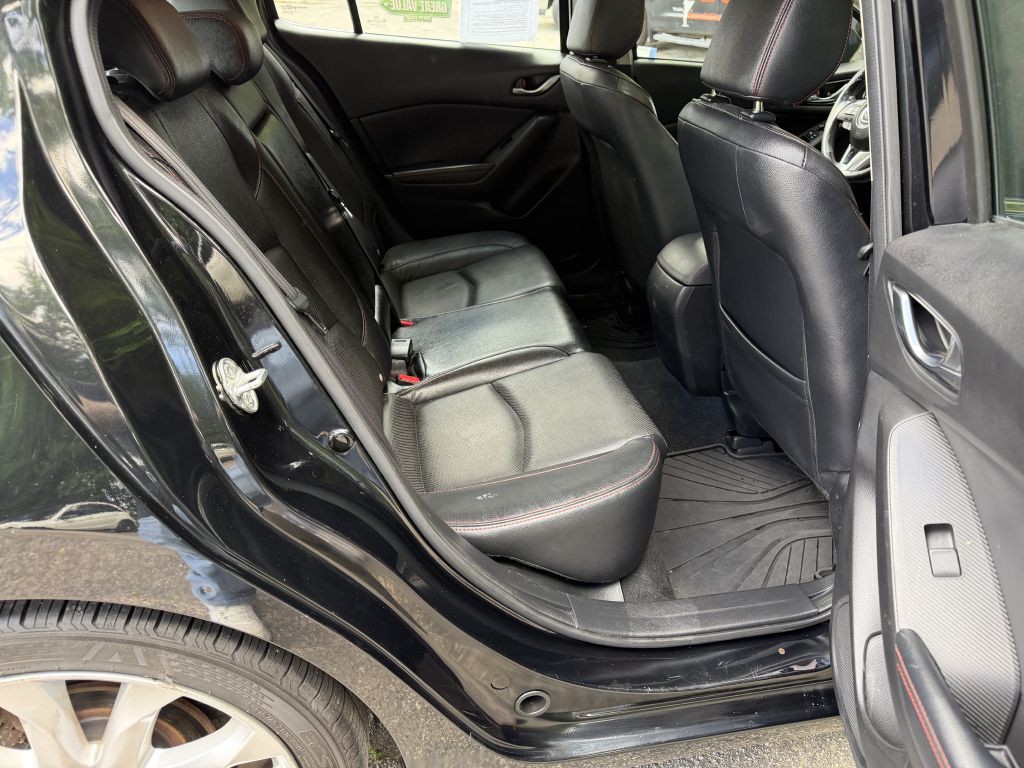 2015 Mazda Mazda3 Image 24