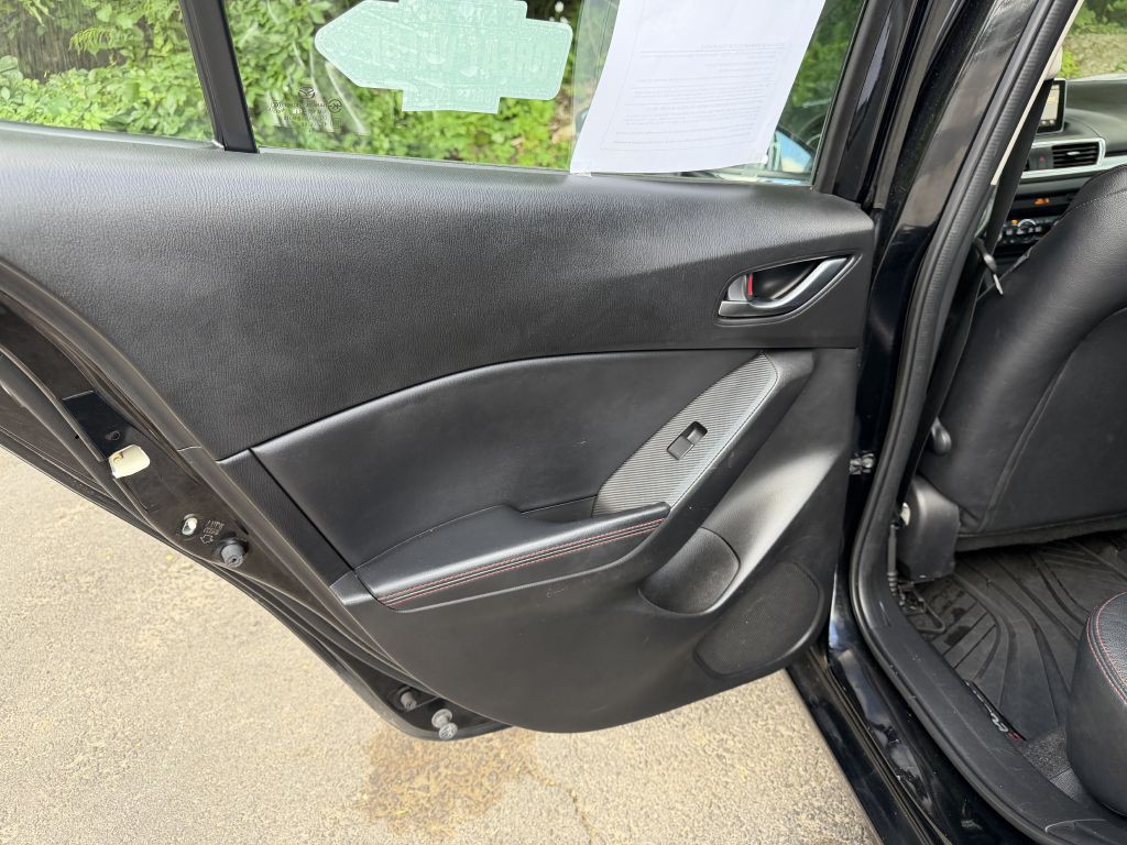 2015 Mazda Mazda3 Image 27