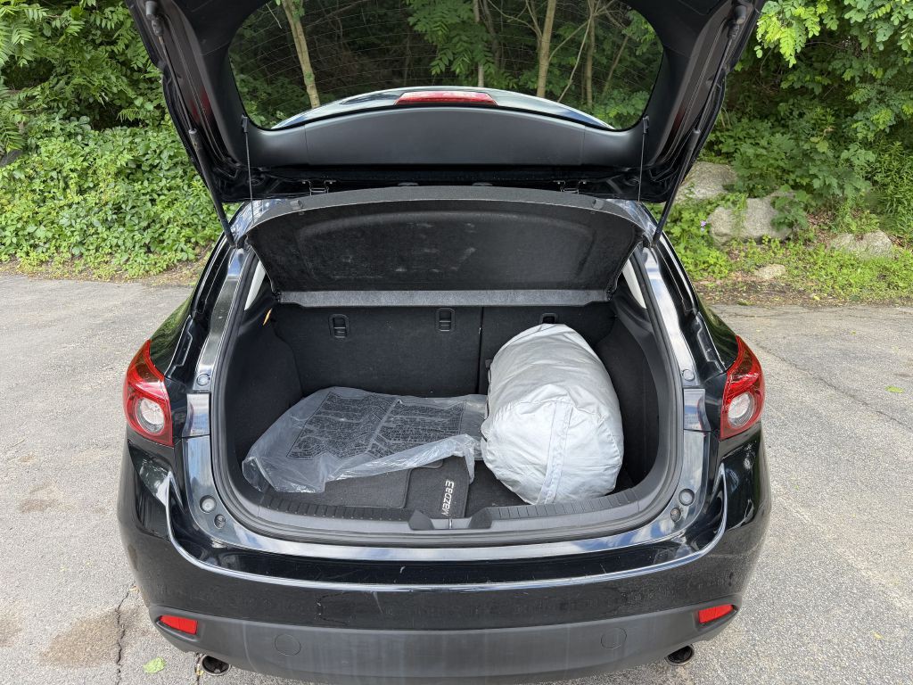 2015 Mazda Mazda3 Image 29