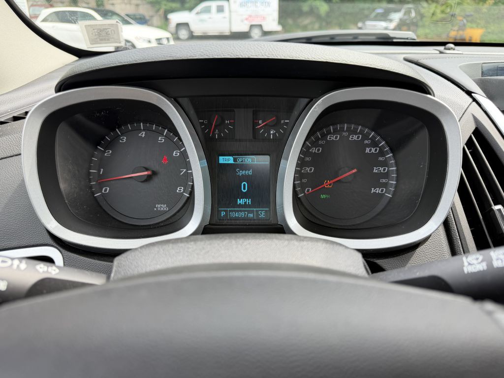 2017 Chevrolet Equinox Image 12