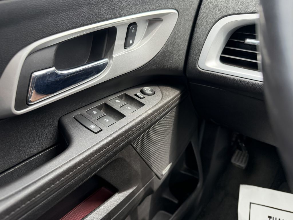2017 Chevrolet Equinox Image 15