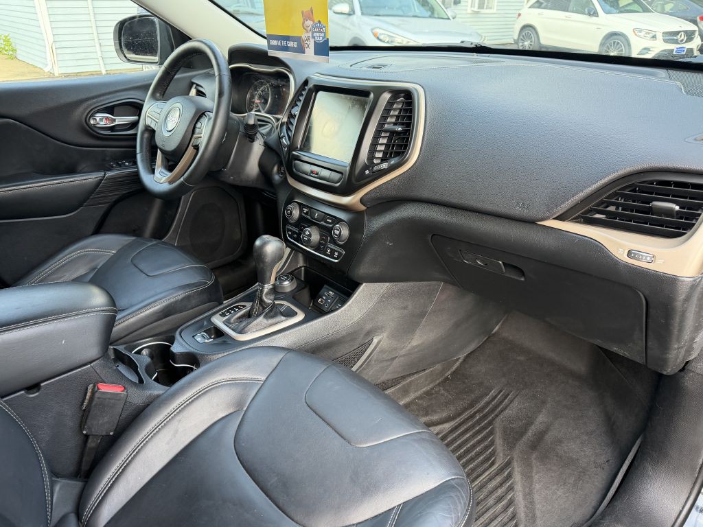 2014 Jeep Cherokee Image 21