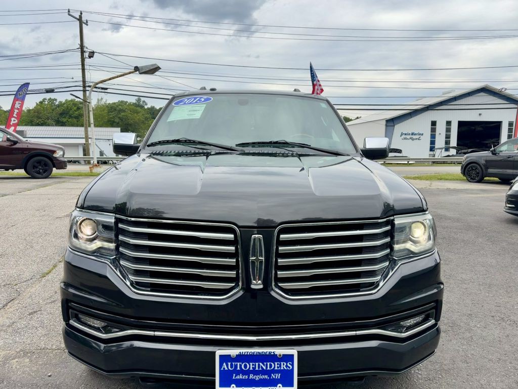 2015 Lincoln Navigator Image 2