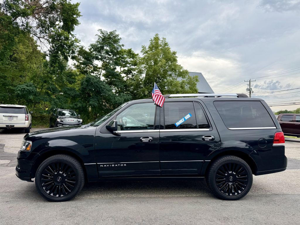 2015 Lincoln Navigator Image 4