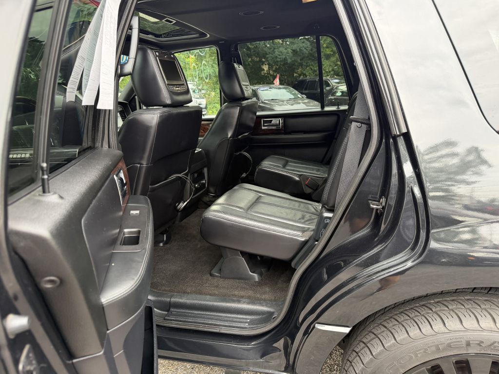 2015 Lincoln Navigator Image 31