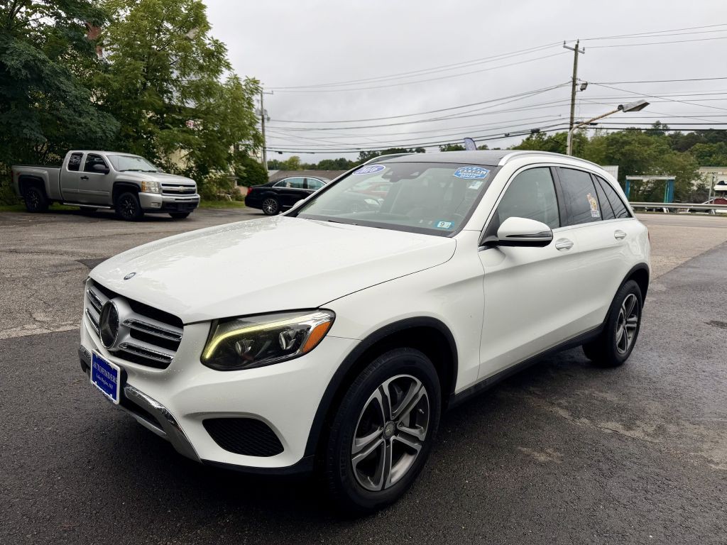2016 Mercedes-Benz GLC-Class Image 3