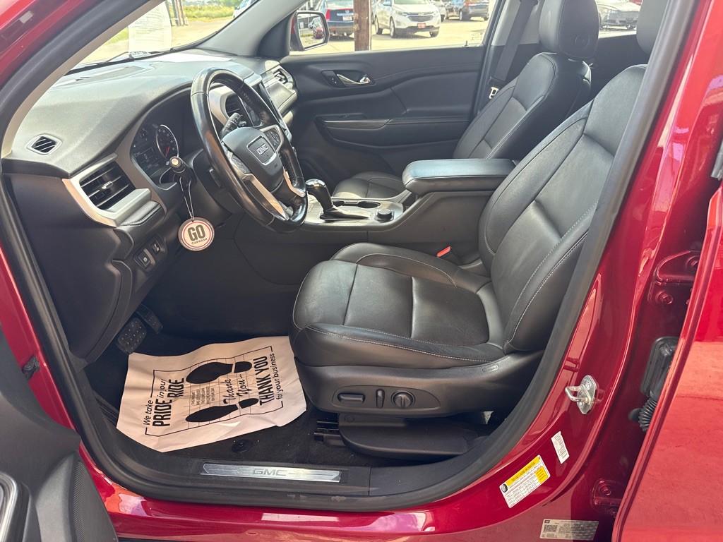 2019 GMC Acadia Image 12